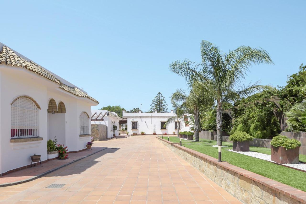 Villa Fuentes Solo Familias Conil De La Frontera Exterior photo